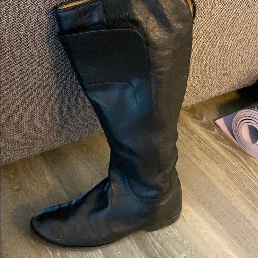 Black Frye boots